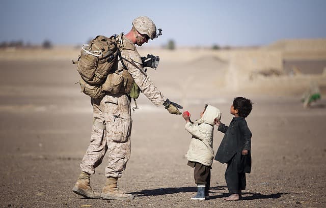 soldier-708711_640.jpg